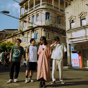 人行道乐队资料,人行道乐队最新歌曲,人行道乐队MV视频,人行道乐队音乐专辑,人行道乐队好听的歌
