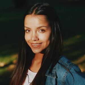 Laura Naranjo资料,Laura Naranjo最新歌曲,Laura NaranjoMV视频,Laura Naranjo音乐专辑,Laura Naranjo好听的歌