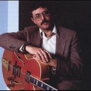 Peter Leitch资料,Peter Leitch最新歌曲,Peter LeitchMV视频,Peter Leitch音乐专辑,Peter Leitch好听的歌