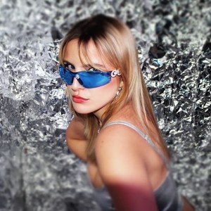 L!LY资料,L!LY最新歌曲,L!LYMV视频,L!LY音乐专辑,L!LY好听的歌