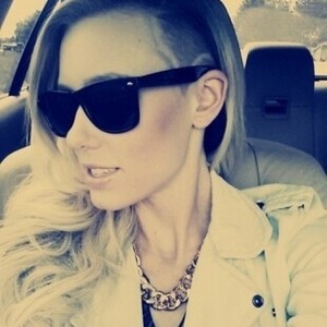 Lenni资料,Lenni最新歌曲,LenniMV视频,Lenni音乐专辑,Lenni好听的歌