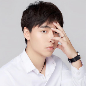 梁粟资料,梁粟最新歌曲,梁粟MV视频,梁粟音乐专辑,梁粟好听的歌