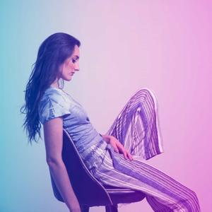 Hannah Schaefer资料,Hannah Schaefer最新歌曲,Hannah SchaeferMV视频,Hannah Schaefer音乐专辑,Hannah Schaefer好听的歌