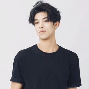 张家硕资料,张家硕最新歌曲,张家硕MV视频,张家硕音乐专辑,张家硕好听的歌