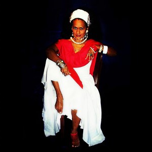 Silvia Abalos资料,Silvia Abalos最新歌曲,Silvia AbalosMV视频,Silvia Abalos音乐专辑,Silvia Abalos好听的歌