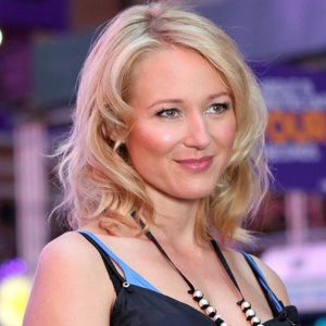 Nancy Blake资料,Nancy Blake最新歌曲,Nancy BlakeMV视频,Nancy Blake音乐专辑,Nancy Blake好听的歌