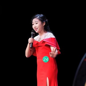 李梓萌资料,李梓萌最新歌曲,李梓萌MV视频,李梓萌音乐专辑,李梓萌好听的歌