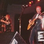 Robyn Hitchcock & The Egyptians资料,Robyn Hitchcock & The Egyptians最新歌曲,Robyn Hitchcock & The EgyptiansMV视频,Robyn Hitchcock & The Egyptians音乐专辑,Robyn Hitchcock & The Egyptians好听的歌