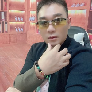 东哥资料,东哥最新歌曲,东哥MV视频,东哥音乐专辑,东哥好听的歌