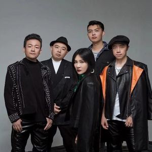 逆向时钟乐队资料,逆向时钟乐队最新歌曲,逆向时钟乐队MV视频,逆向时钟乐队音乐专辑,逆向时钟乐队好听的歌