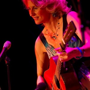 Sally Jones资料,Sally Jones最新歌曲,Sally JonesMV视频,Sally Jones音乐专辑,Sally Jones好听的歌