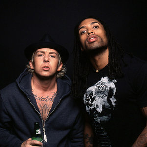 Swollen Members资料,Swollen Members最新歌曲,Swollen MembersMV视频,Swollen Members音乐专辑,Swollen Members好听的歌