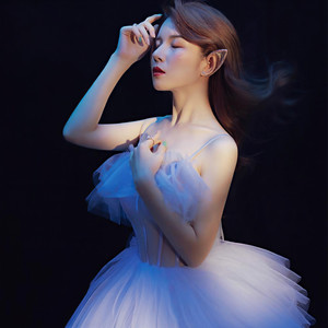 小灰灰资料,小灰灰最新歌曲,小灰灰MV视频,小灰灰音乐专辑,小灰灰好听的歌