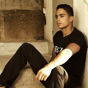 Najim资料,Najim最新歌曲,NajimMV视频,Najim音乐专辑,Najim好听的歌