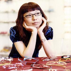 東川亜希子