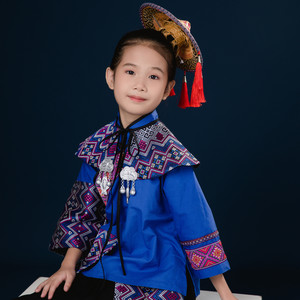 莫锡钰资料,莫锡钰最新歌曲,莫锡钰MV视频,莫锡钰音乐专辑,莫锡钰好听的歌