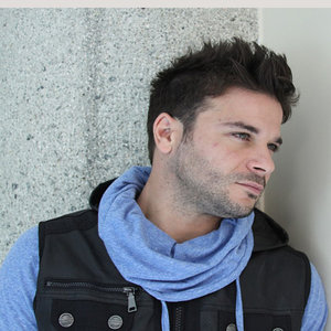 Pedro Capó资料,Pedro Capó最新歌曲,Pedro CapóMV视频,Pedro Capó音乐专辑,Pedro Capó好听的歌