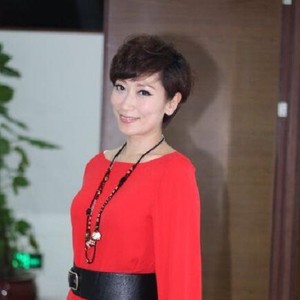 周小雨资料,周小雨最新歌曲,周小雨MV视频,周小雨音乐专辑,周小雨好听的歌