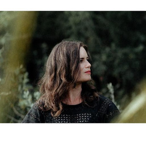 Raylee Bradfield资料,Raylee Bradfield最新歌曲,Raylee BradfieldMV视频,Raylee Bradfield音乐专辑,Raylee Bradfield好听的歌