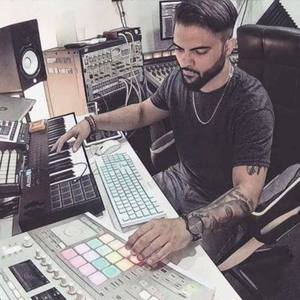 Quiroga资料,Quiroga最新歌曲,QuirogaMV视频,Quiroga音乐专辑,Quiroga好听的歌