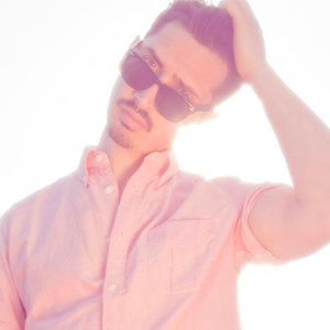 Jeremy Glenn资料,Jeremy Glenn最新歌曲,Jeremy GlennMV视频,Jeremy Glenn音乐专辑,Jeremy Glenn好听的歌