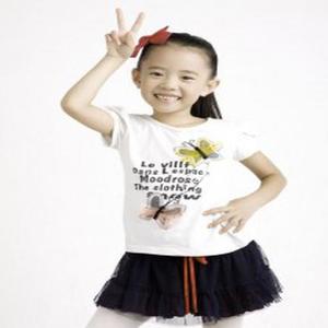 何静谊资料,何静谊最新歌曲,何静谊MV视频,何静谊音乐专辑,何静谊好听的歌