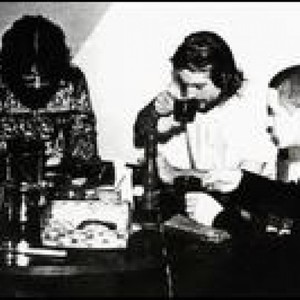 Paul Lovens资料,Paul Lovens最新歌曲,Paul LovensMV视频,Paul Lovens音乐专辑,Paul Lovens好听的歌