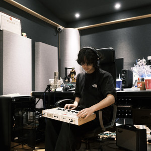 KinWah资料,KinWah最新歌曲,KinWahMV视频,KinWah音乐专辑,KinWah好听的歌