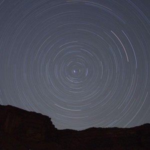 皓月星辰资料,皓月星辰最新歌曲,皓月星辰MV视频,皓月星辰音乐专辑,皓月星辰好听的歌