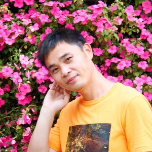 万允志资料,万允志最新歌曲,万允志MV视频,万允志音乐专辑,万允志好听的歌