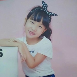 李芸萱资料,李芸萱最新歌曲,李芸萱MV视频,李芸萱音乐专辑,李芸萱好听的歌