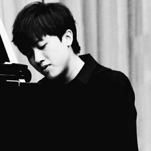 周昊资料,周昊最新歌曲,周昊MV视频,周昊音乐专辑,周昊好听的歌