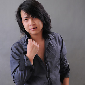 阿龙资料,阿龙最新歌曲,阿龙MV视频,阿龙音乐专辑,阿龙好听的歌