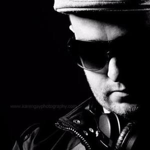 Lloyd Trimmer资料,Lloyd Trimmer最新歌曲,Lloyd TrimmerMV视频,Lloyd Trimmer音乐专辑,Lloyd Trimmer好听的歌