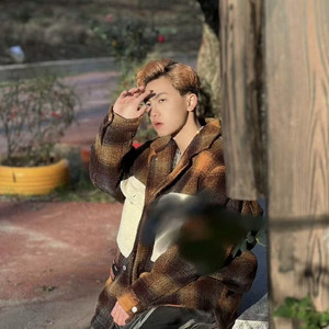 Ashen资料,Ashen最新歌曲,AshenMV视频,Ashen音乐专辑,Ashen好听的歌