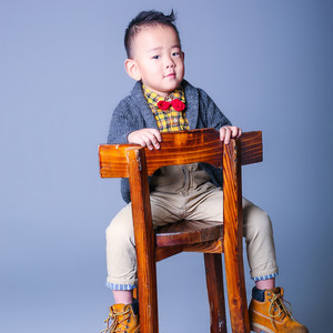 王梓童资料,王梓童最新歌曲,王梓童MV视频,王梓童音乐专辑,王梓童好听的歌