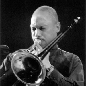 Julian Priester资料,Julian Priester最新歌曲,Julian PriesterMV视频,Julian Priester音乐专辑,Julian Priester好听的歌