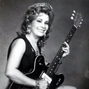 Suzamar资料,Suzamar最新歌曲,SuzamarMV视频,Suzamar音乐专辑,Suzamar好听的歌