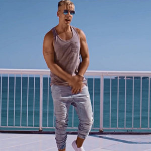 Menor资料,Menor最新歌曲,MenorMV视频,Menor音乐专辑,Menor好听的歌