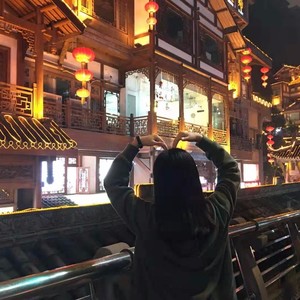 熊琴资料,熊琴最新歌曲,熊琴MV视频,熊琴音乐专辑,熊琴好听的歌