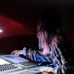 Tsuiuuching资料,Tsuiuuching最新歌曲,TsuiuuchingMV视频,Tsuiuuching音乐专辑,Tsuiuuching好听的歌