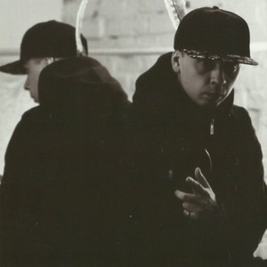 Смоки Мо资料,Смоки Мо最新歌曲,Смоки МоMV视频,Смоки Мо音乐专辑,Смоки Мо好听的歌