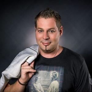 Andre' Fenna资料,Andre' Fenna最新歌曲,Andre' FennaMV视频,Andre' Fenna音乐专辑,Andre' Fenna好听的歌