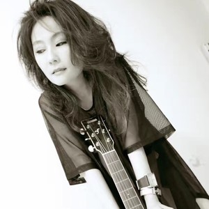 晶晶资料,晶晶最新歌曲,晶晶MV视频,晶晶音乐专辑,晶晶好听的歌