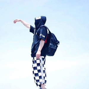 无脸学长的信资料,无脸学长的信最新歌曲,无脸学长的信MV视频,无脸学长的信音乐专辑,无脸学长的信好听的歌