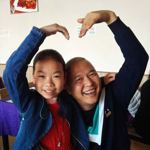 彭野资料,彭野最新歌曲,彭野MV视频,彭野音乐专辑,彭野好听的歌