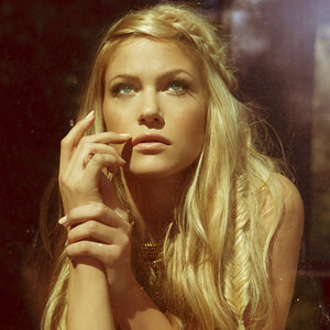 Smokey Jones资料,Smokey Jones最新歌曲,Smokey JonesMV视频,Smokey Jones音乐专辑,Smokey Jones好听的歌