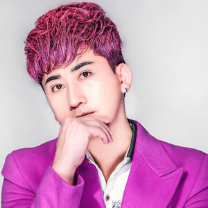 杨荣轩资料,杨荣轩最新歌曲,杨荣轩MV视频,杨荣轩音乐专辑,杨荣轩好听的歌