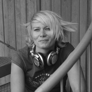 Sandra Gold资料,Sandra Gold最新歌曲,Sandra GoldMV视频,Sandra Gold音乐专辑,Sandra Gold好听的歌