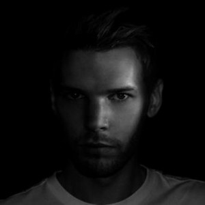 Robin Hagglund资料,Robin Hagglund最新歌曲,Robin HagglundMV视频,Robin Hagglund音乐专辑,Robin Hagglund好听的歌